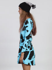 TWISTER DRESS AQ/BLK SPRAY