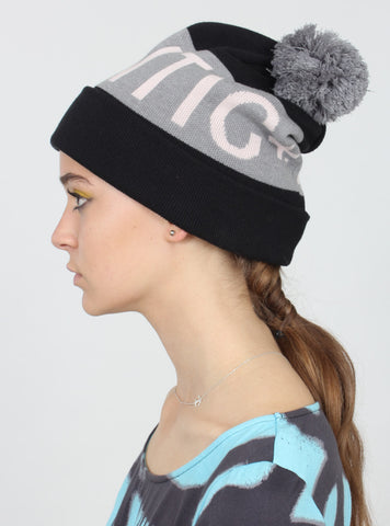 ROMANTIC BEANIE BLACK