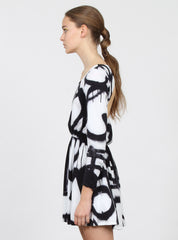 TWISTER DRESS BLK/WHT SPRAY