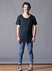 EL BLANKO - LAZY TEE - BLACK