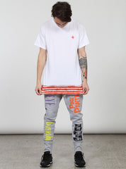 BAND TEE WHITE/RED