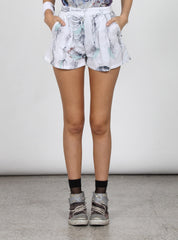 HIDAWAY SHORT - FEATHER